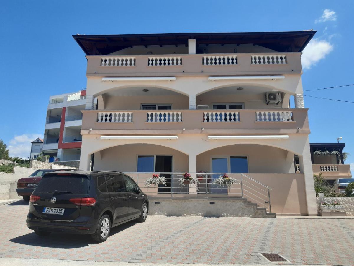 Apartmani Vera Primošten Exterior foto