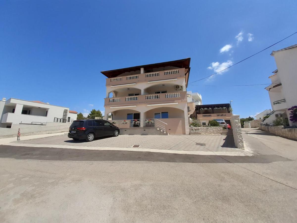 Apartmani Vera Primošten Exterior foto