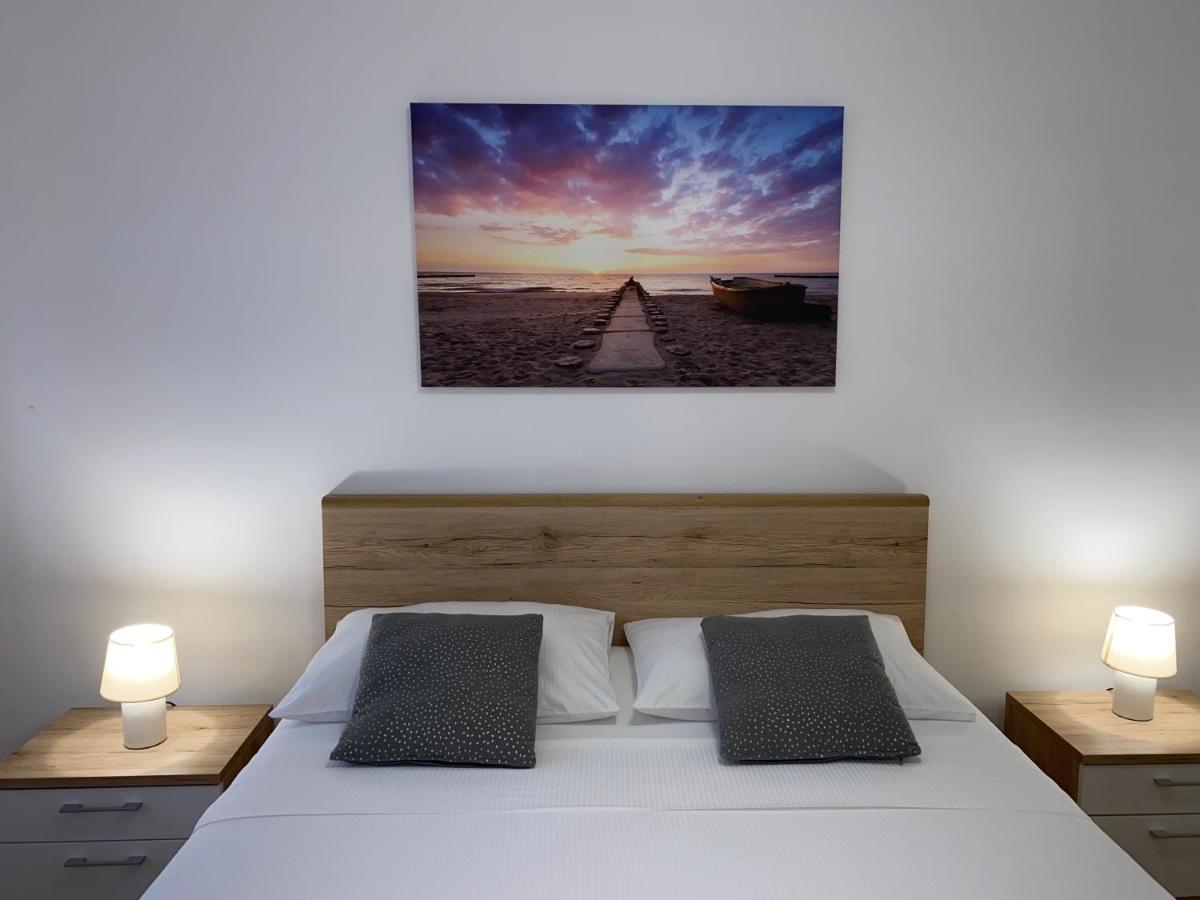 Apartmani Vera Primošten Exterior foto