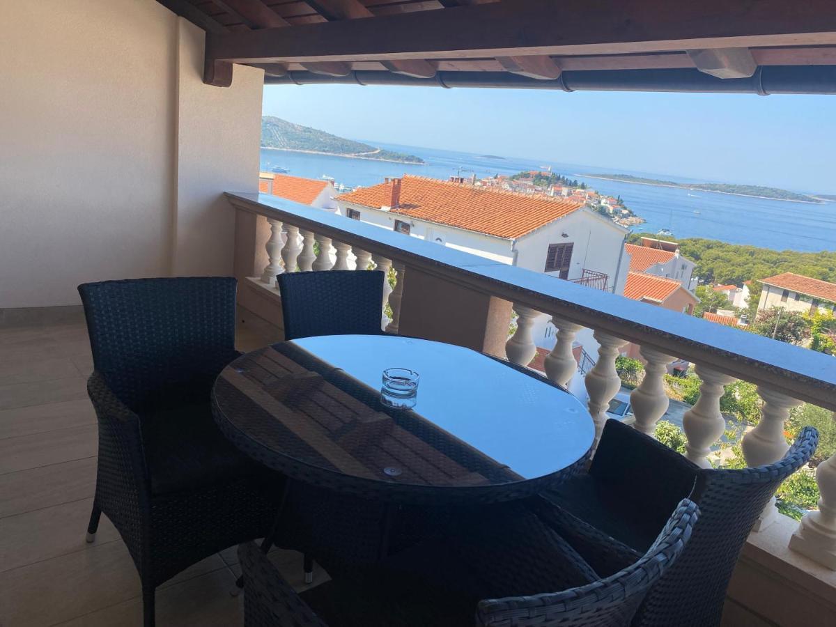 Apartmani Vera Primošten Exterior foto