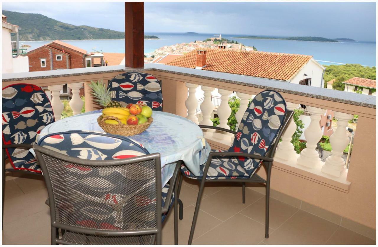 Apartmani Vera Primošten Exterior foto